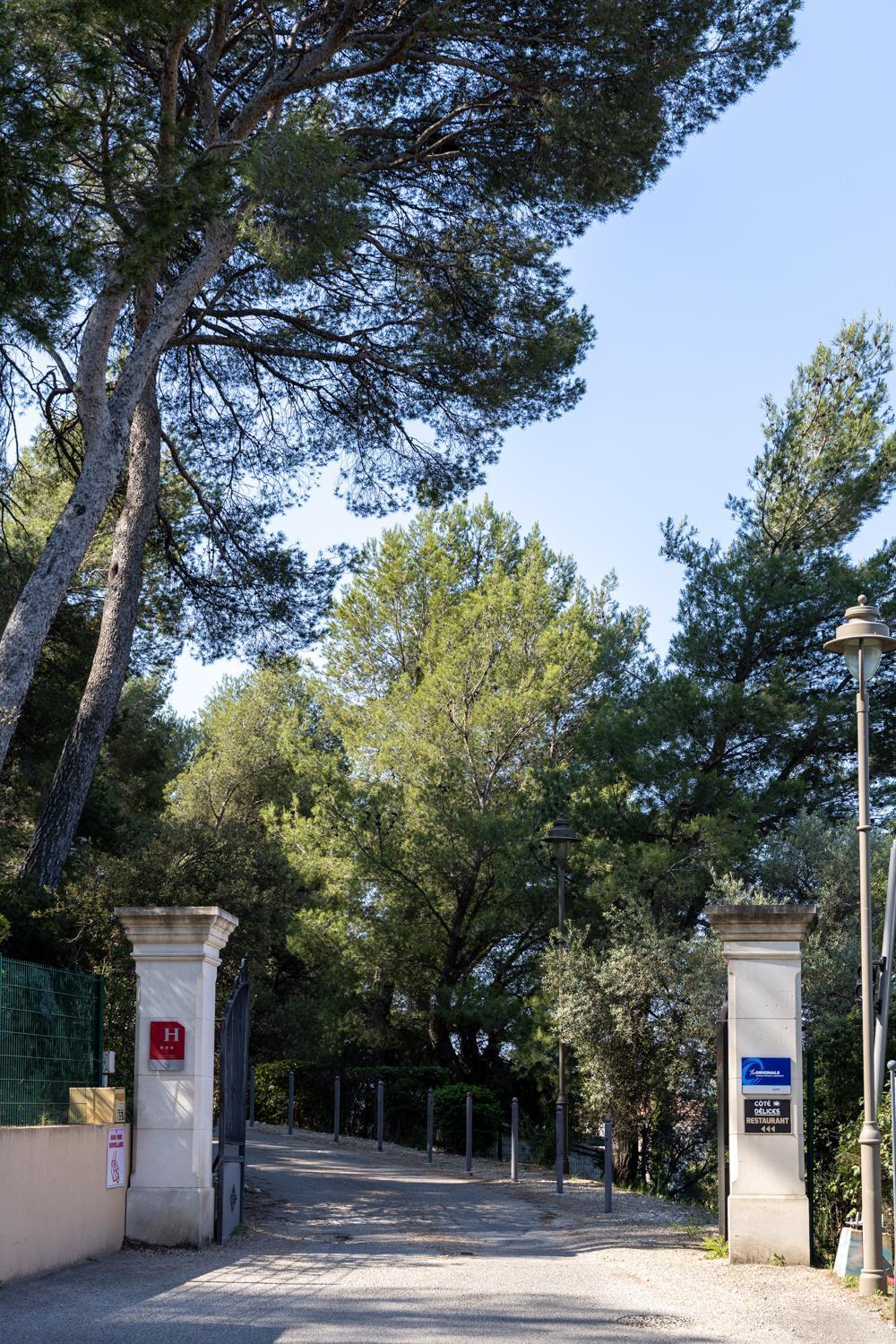 The Originals City, Hotel Cote Sud, Marseille Est Allauch Exteriér fotografie